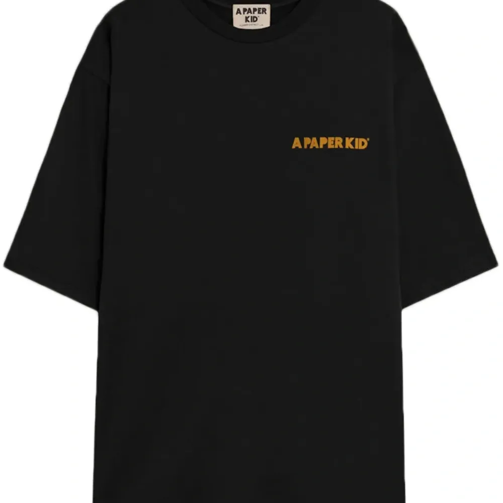 Футболка с логотипом