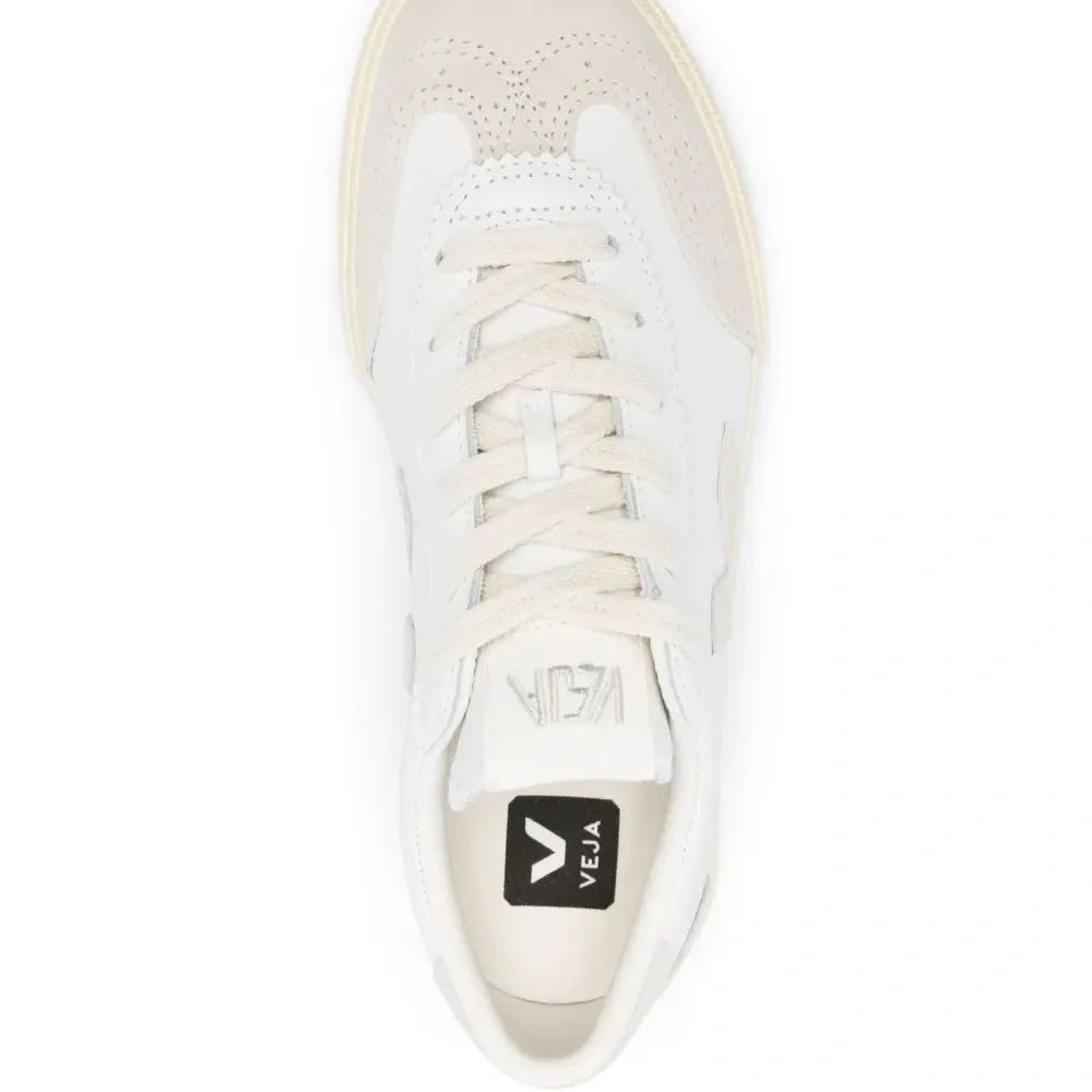 Кроссовки Volley