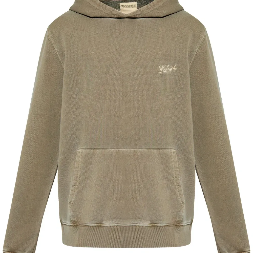 Худи с вышитым логотипом