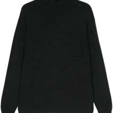 Шерстяной свитер