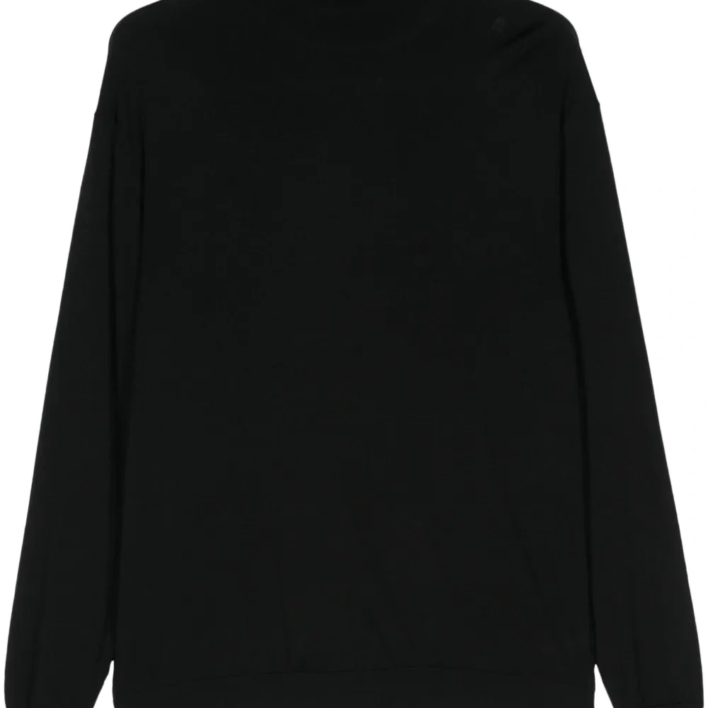 Шерстяной свитер