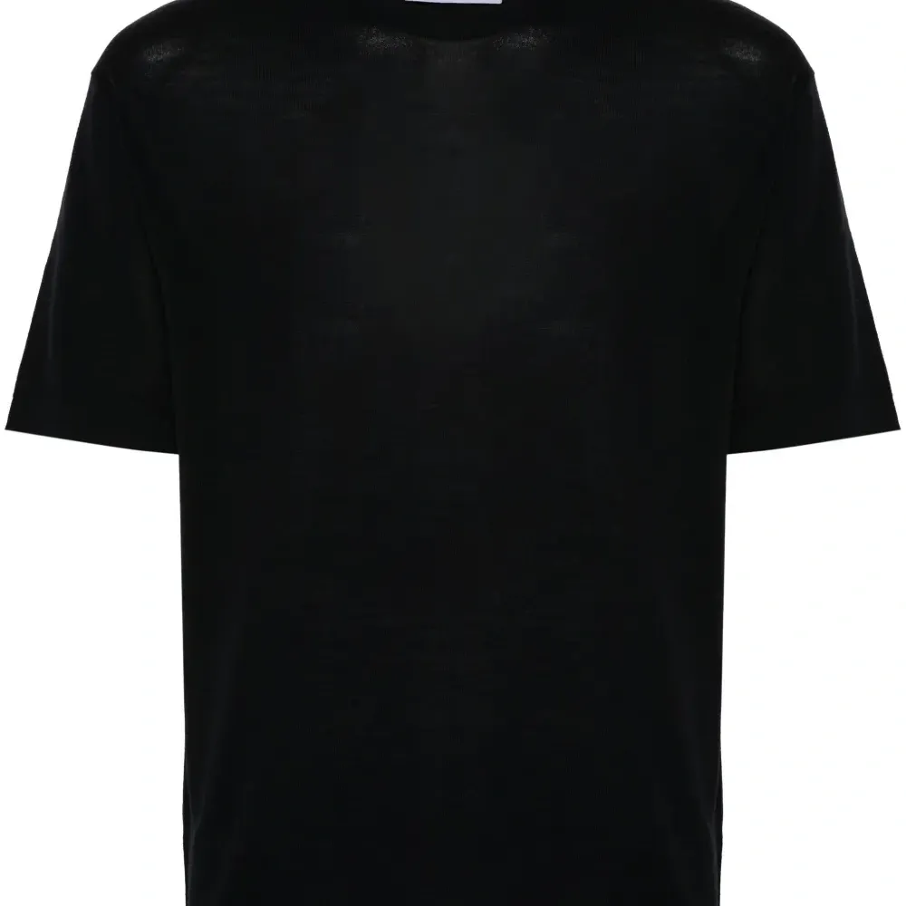 Шерстяной свитер