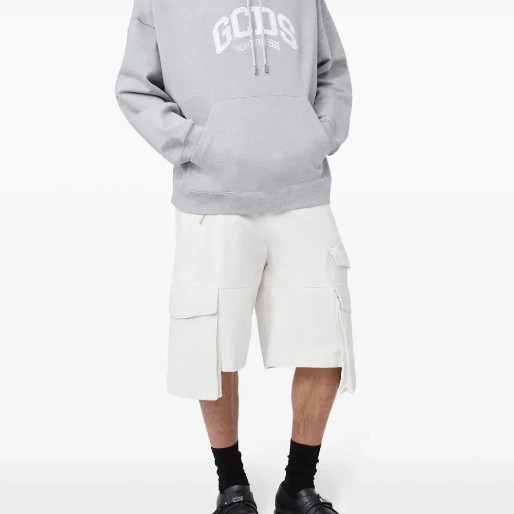 Худи с логотипом (1988 год) Худи с логотипом (1988 год)