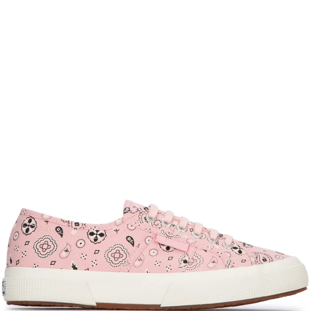 Кроссовки 2750