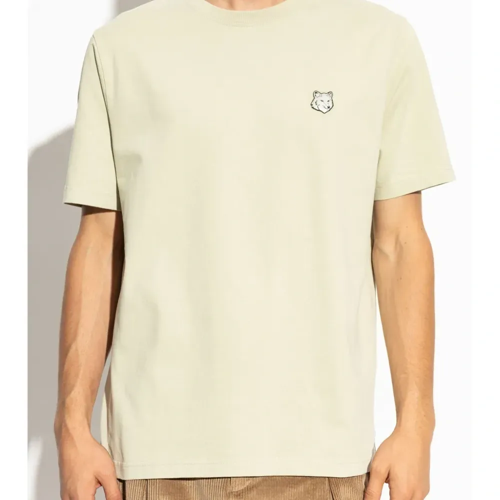 Футболка с нашивкой Bold Fox Head