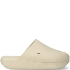 Шлепанцы на платформе