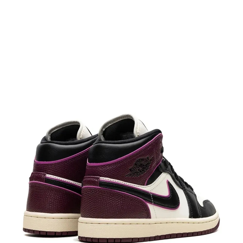 Кроссовки Air Jordan 1 Mid SE Bordeaux