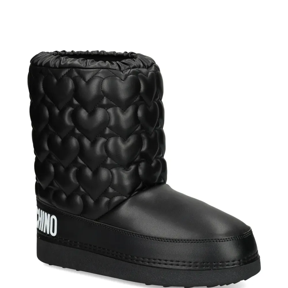 Дутые ботинки с логотипом