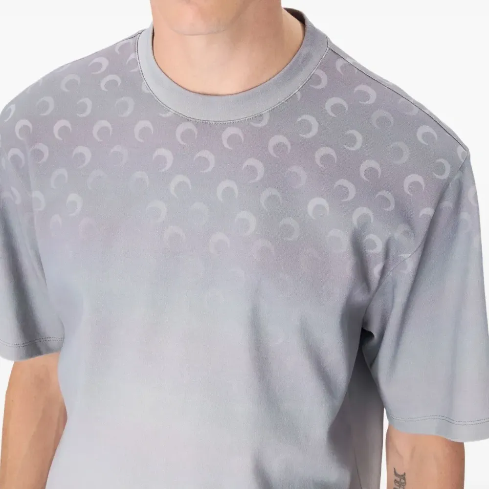 Футболка с принтом Moon