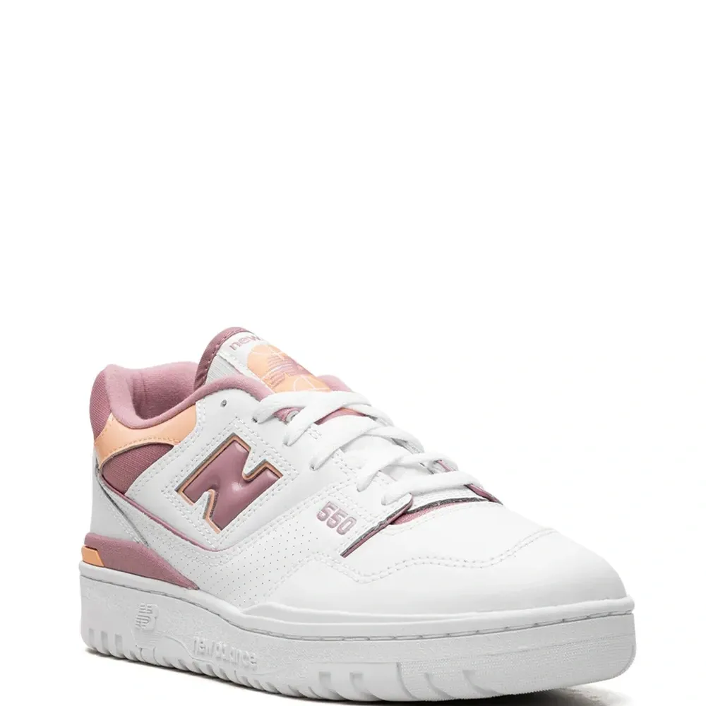 Кроссовки 550 со вставками