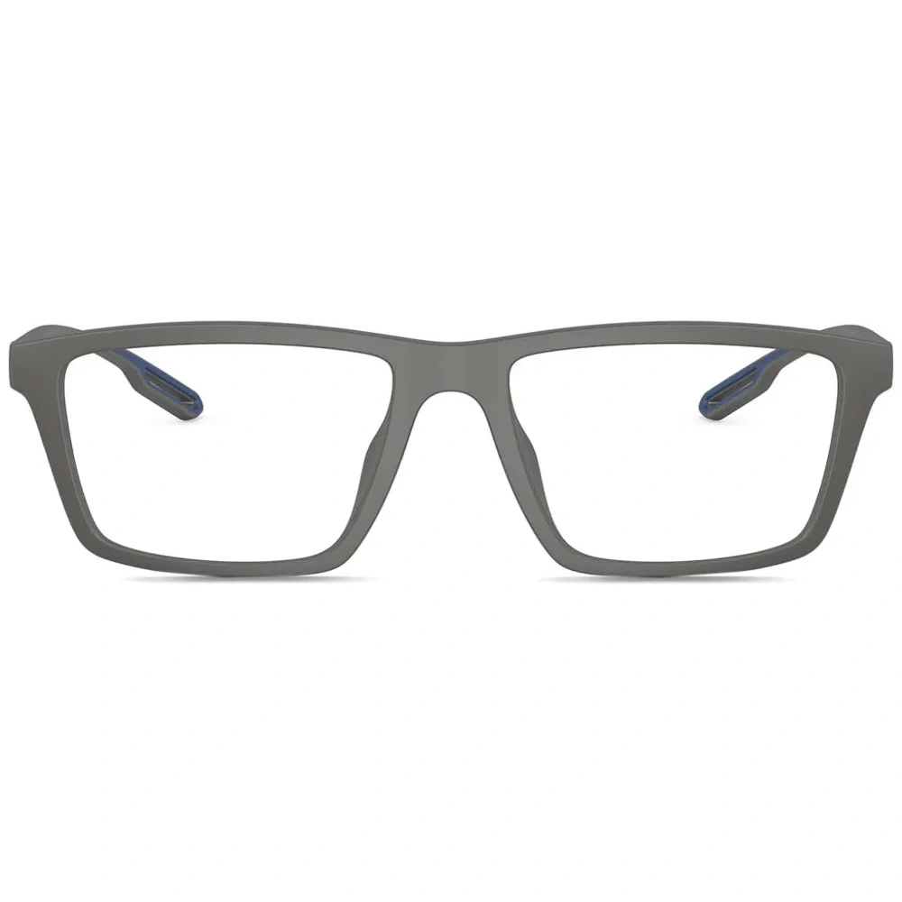 Очки в прямоугольной оправе