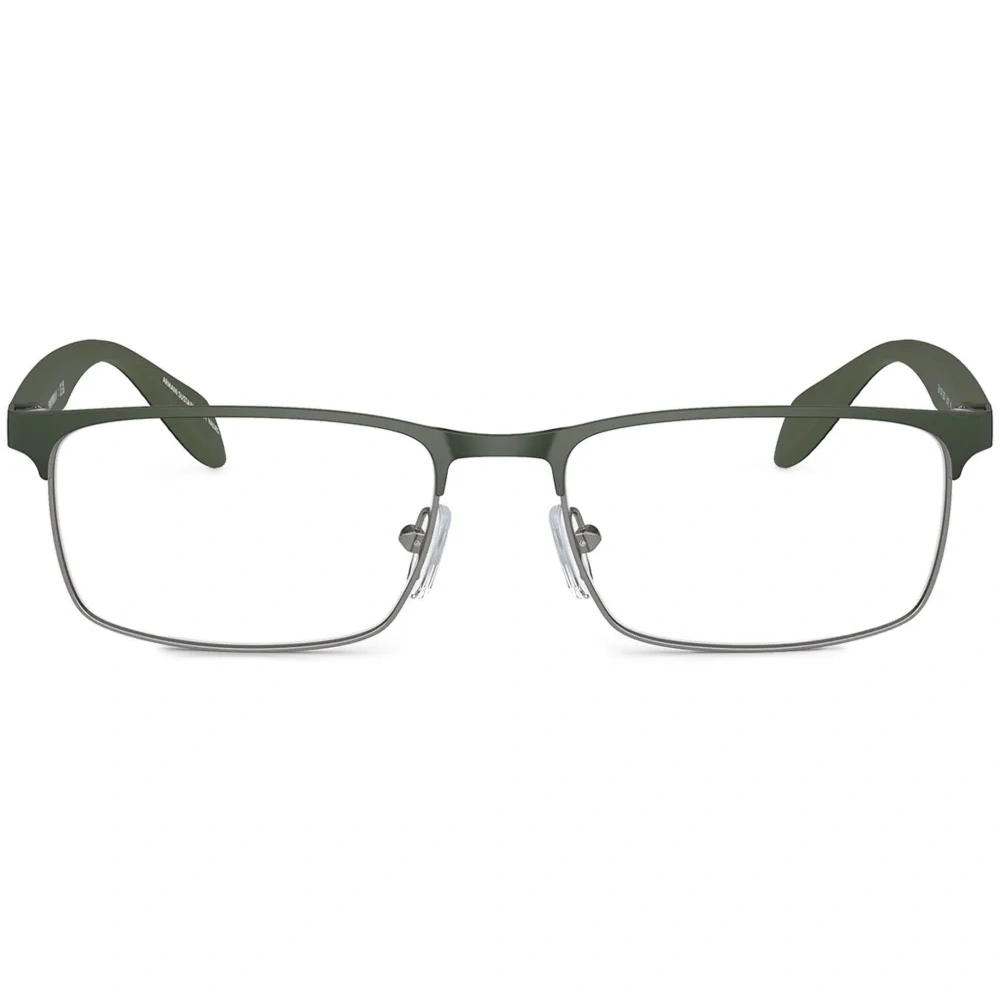 Очки в прямоугольной оправе