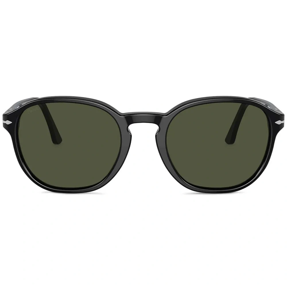 Солнцезащитные очки в круглой оправе