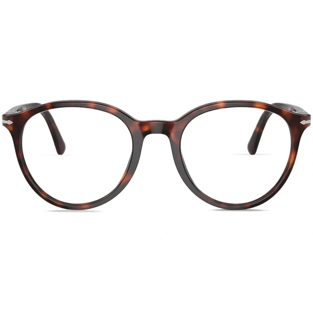 Очки в круглой оправе