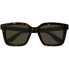 Солнцезащитные очки в квадратной оправе