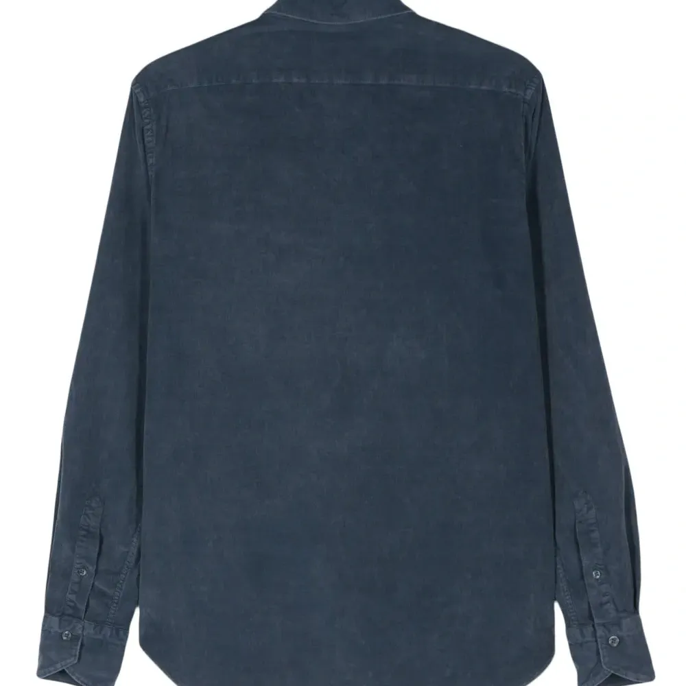 Вельветовая рубашка