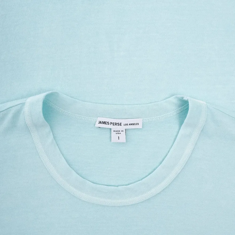 Футболка с круглым вырезом