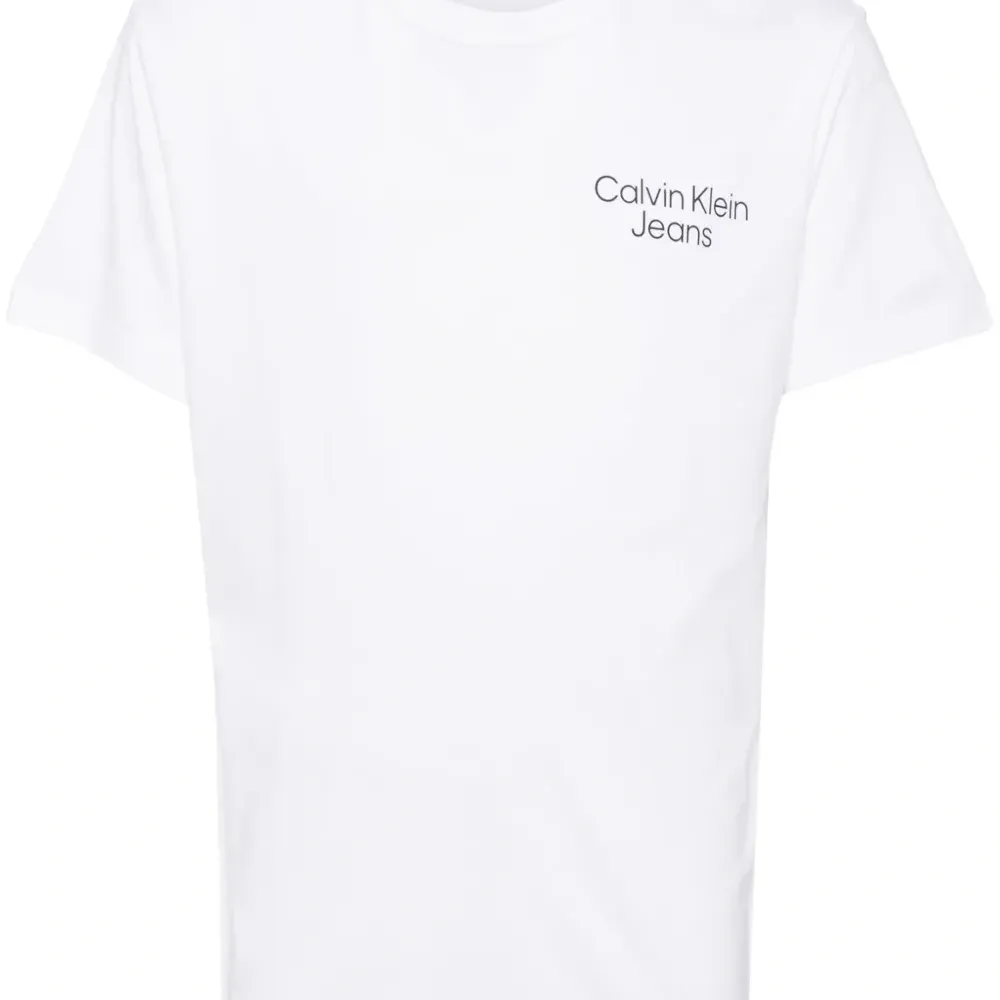 Футболка с логотипом