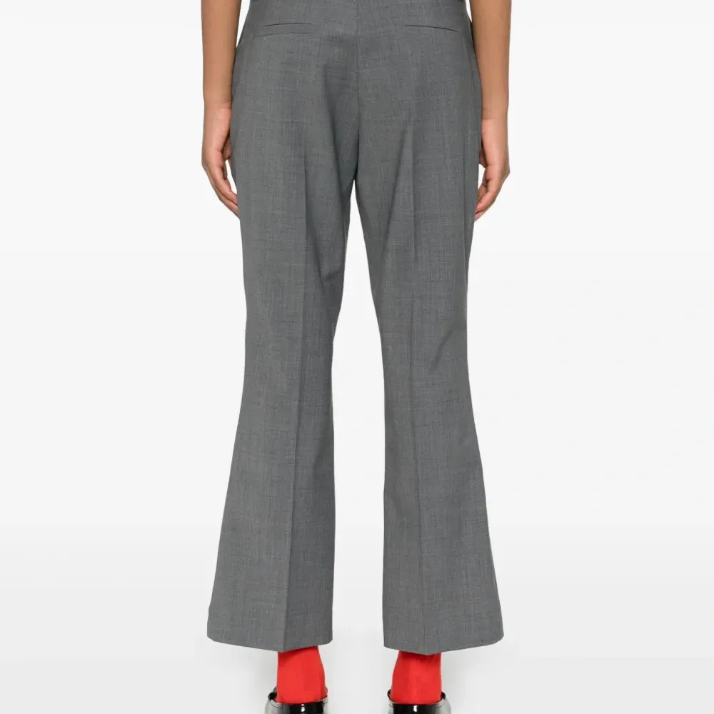 Брюки строгого кроя