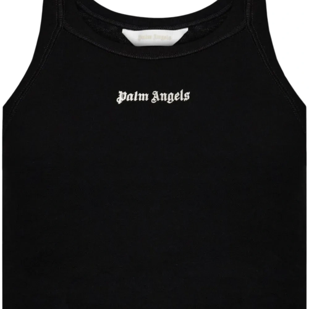 Топ в рубчик с вышитым логотипом