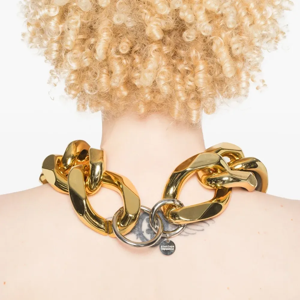 Массивная цепочка на шею Массивная цепочка на шею