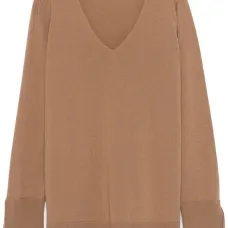 Свитер с V-образным вырезом