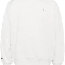 Толстовка с нашивкой-логотипом