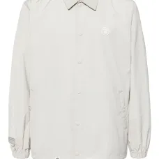 Куртка с нашивкой-логотипом