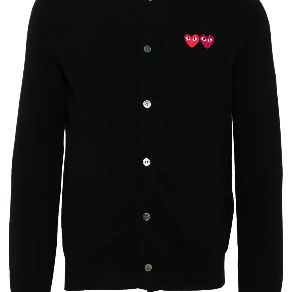 Шерстяной кардиган с нашивкой