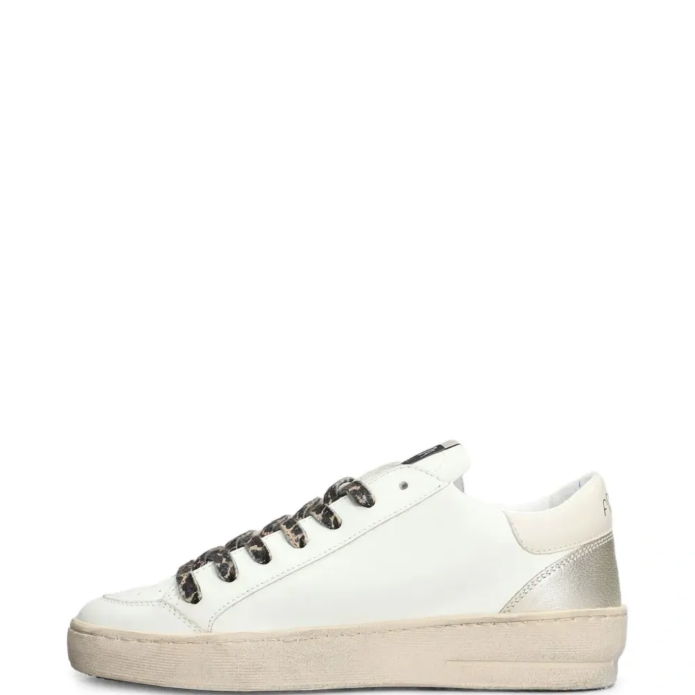 Кожаные кроссовки