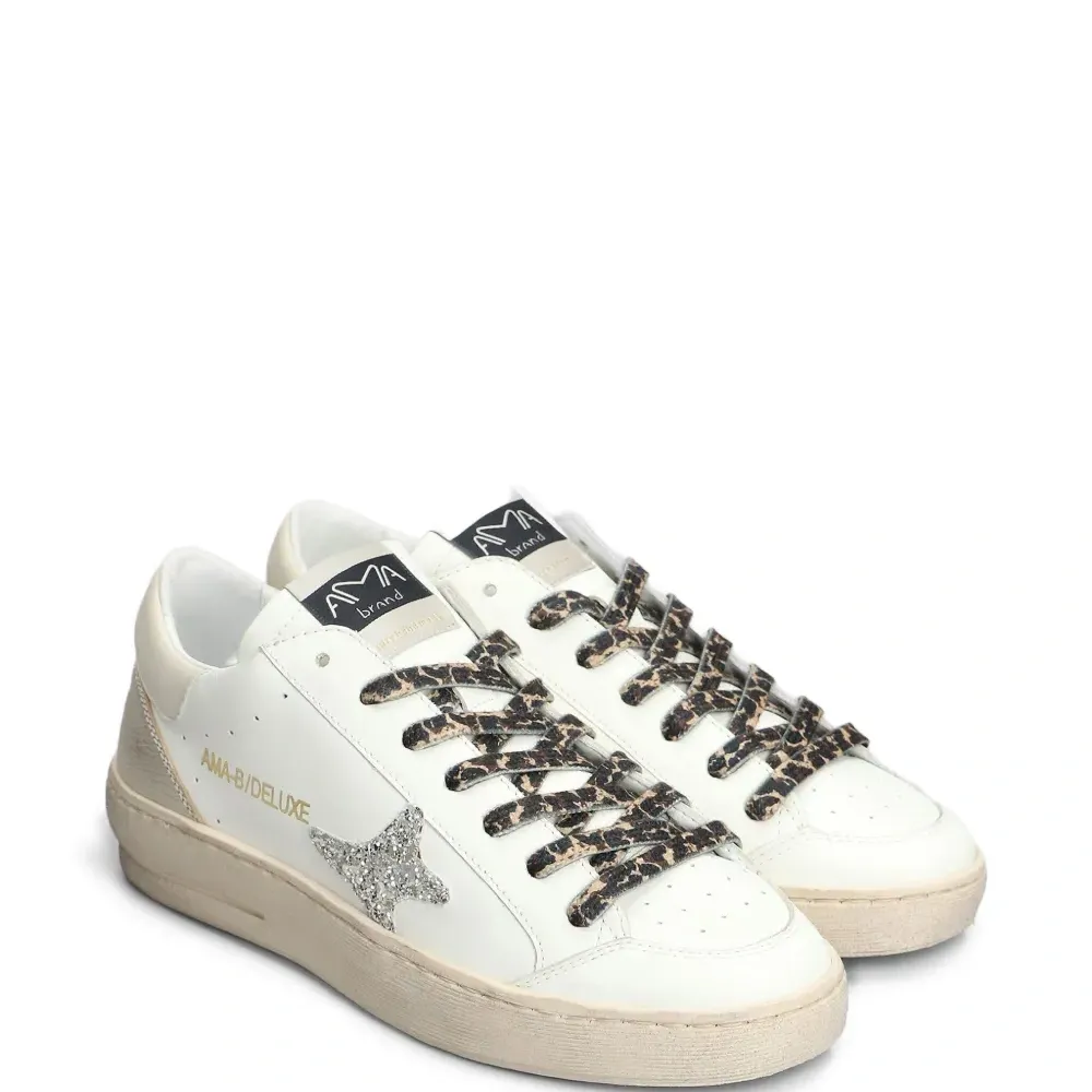 Кожаные кроссовки