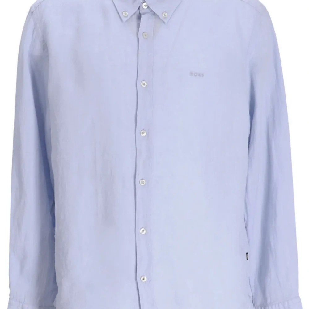 Рубашка с вышитым логотипом