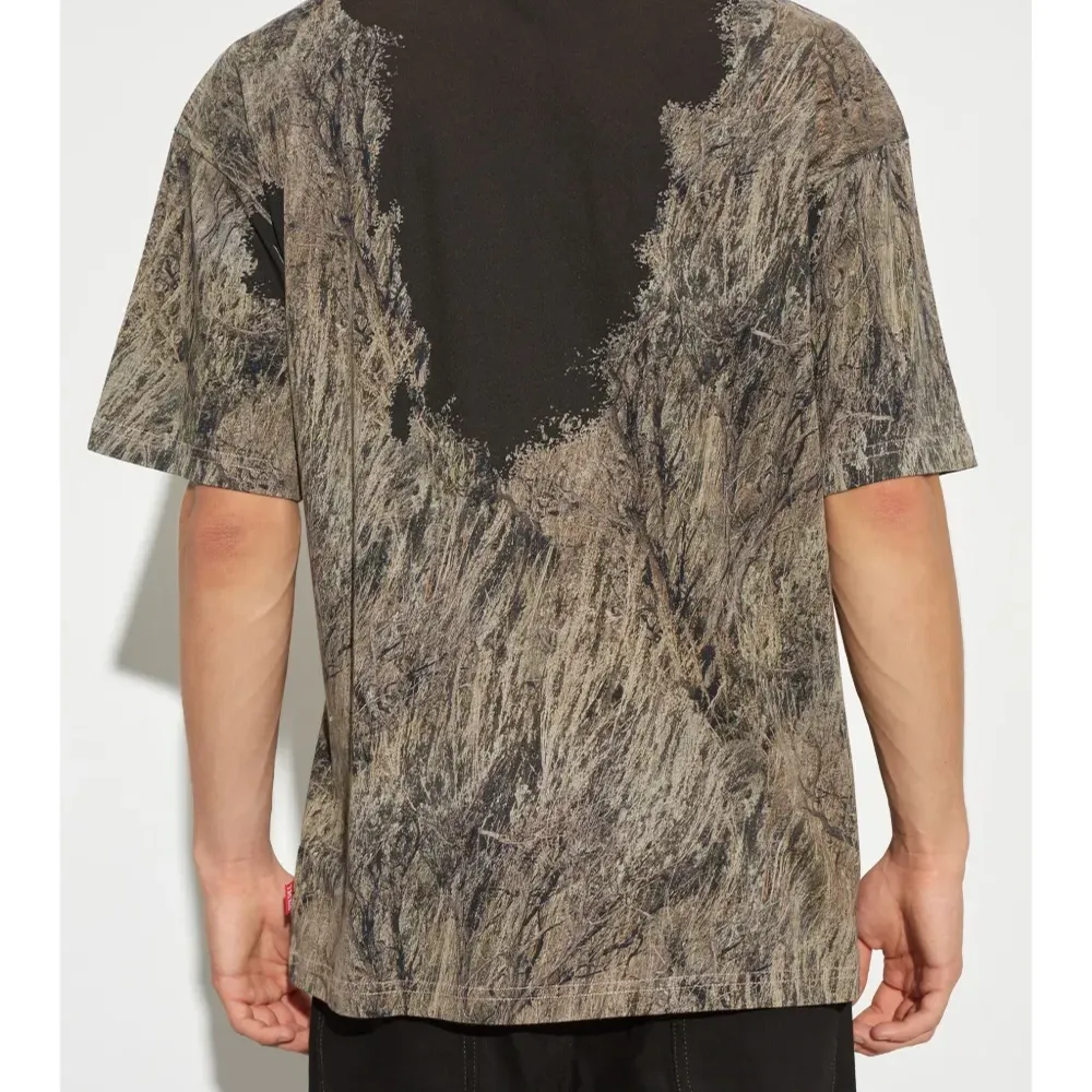 Футболка T-Boxt