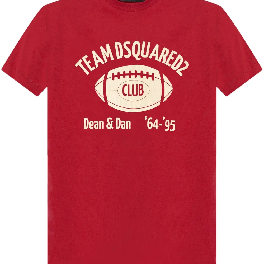 Футболка с логотипом