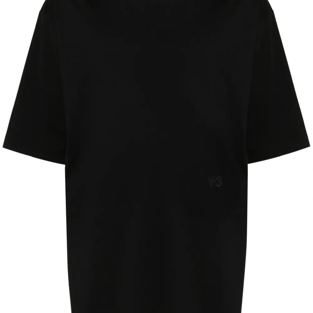 Футболка с короткими рукавами