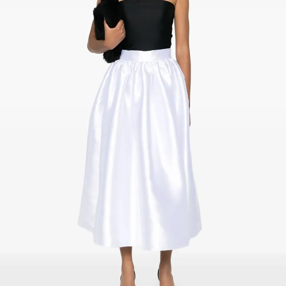 Боди без бретелей