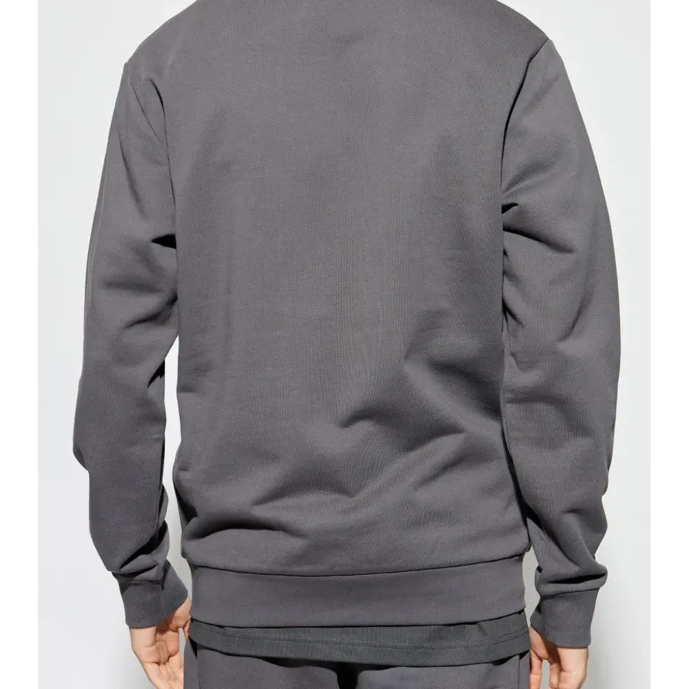 Толстовка с вышитым логотипом Толстовка с вышитым логотипом