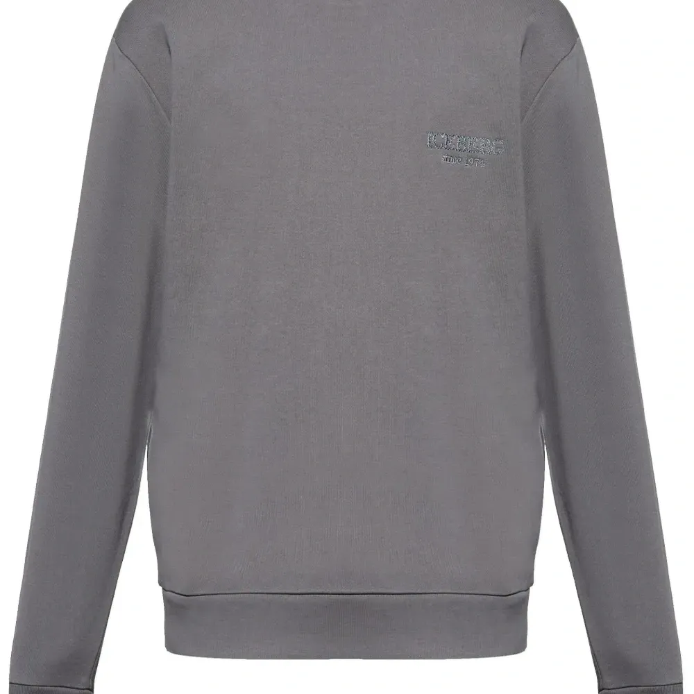 Толстовка с вышитым логотипом Толстовка с вышитым логотипом