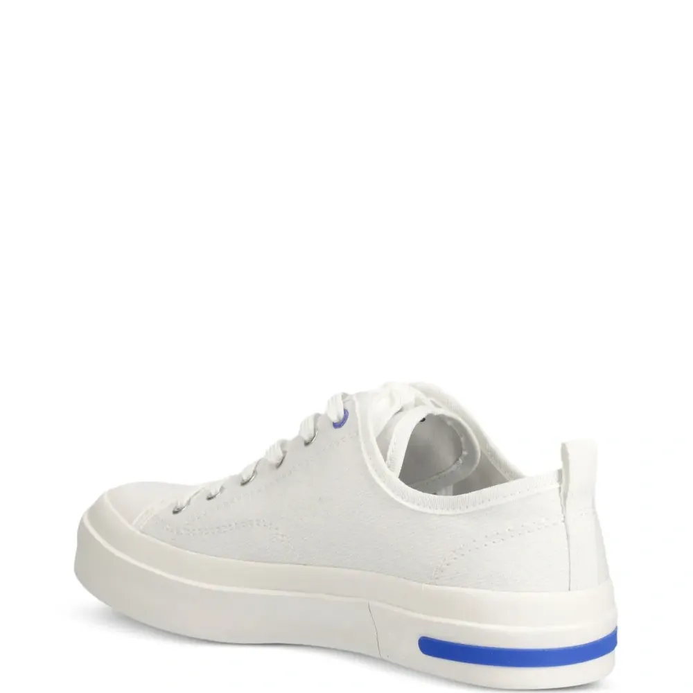 Кроссовки с логотипом