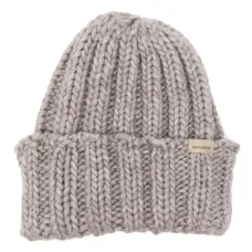 Шапка бини крупной вязки Шапка бини крупной вязки