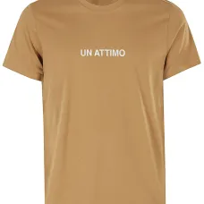 Футболка с логотипом