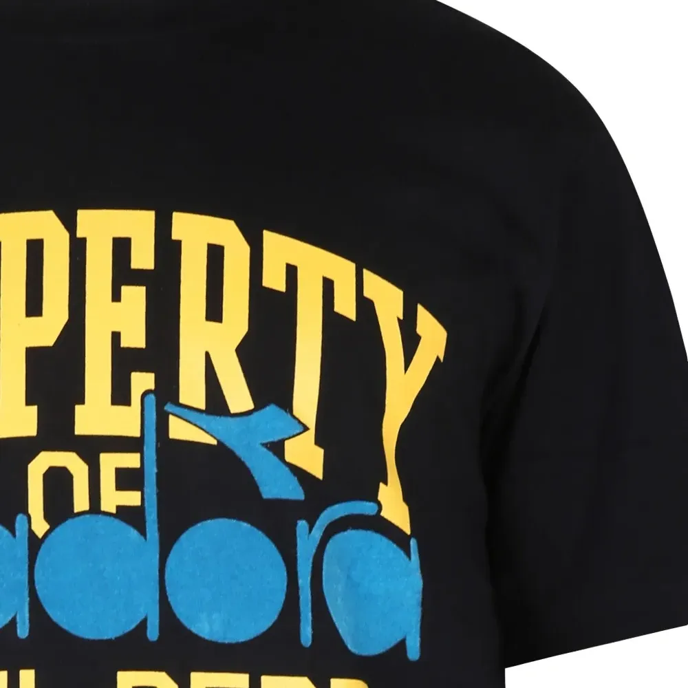 Футболка с логотипом