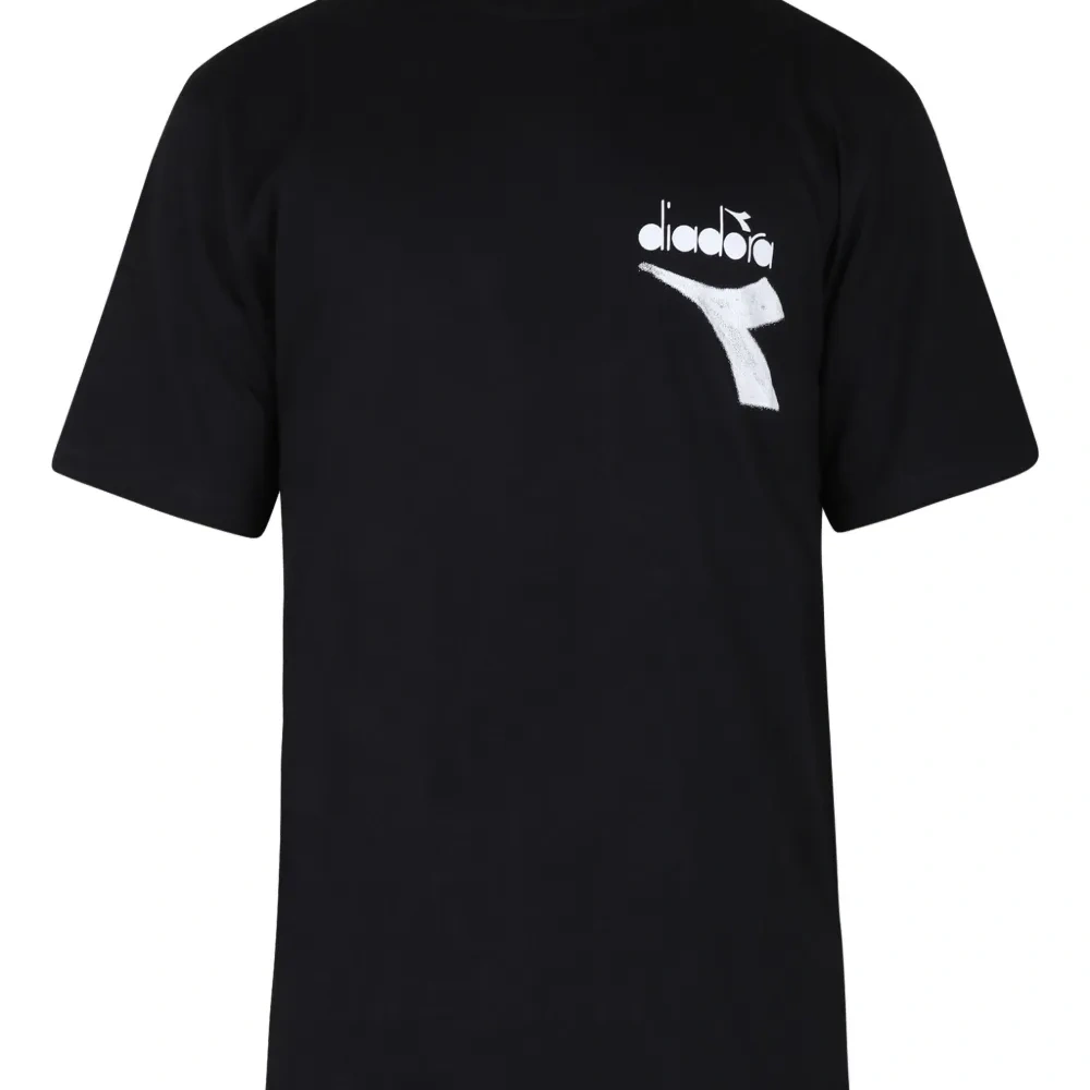 Футболка с логотипом