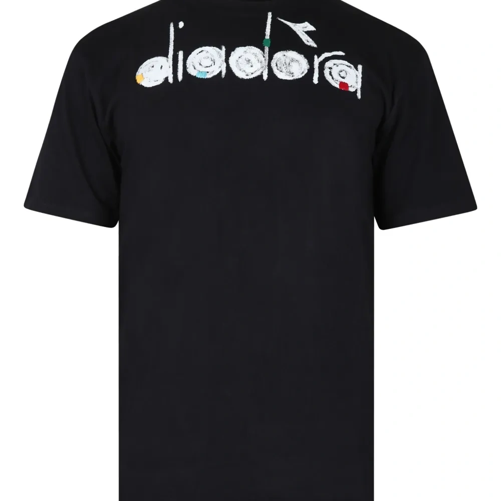 Футболка с логотипом