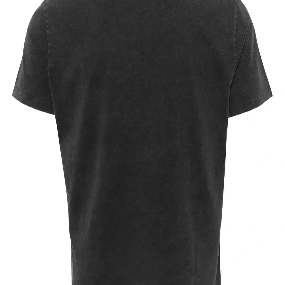 Футболка с вышитым логотипом