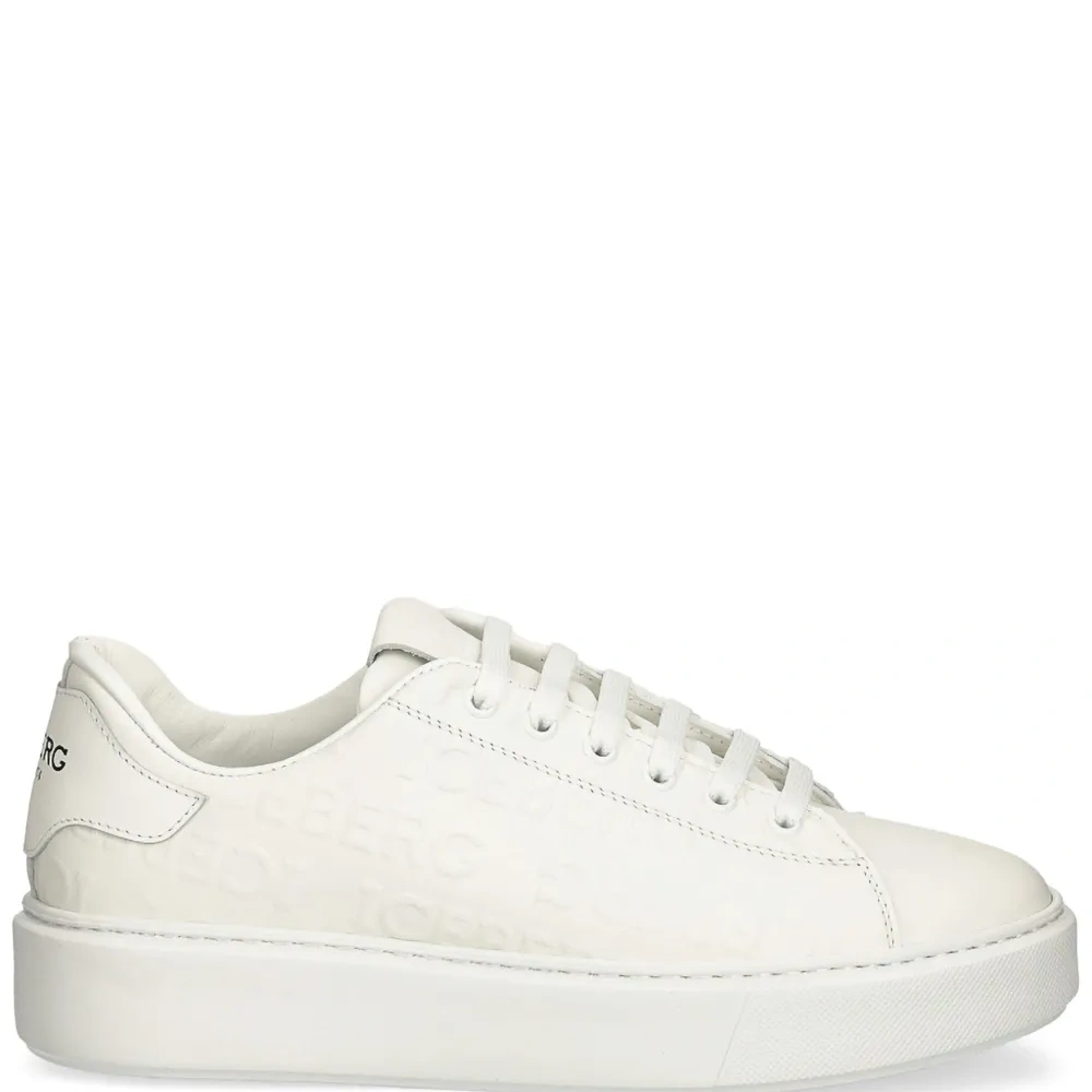 Кожаные кроссовки