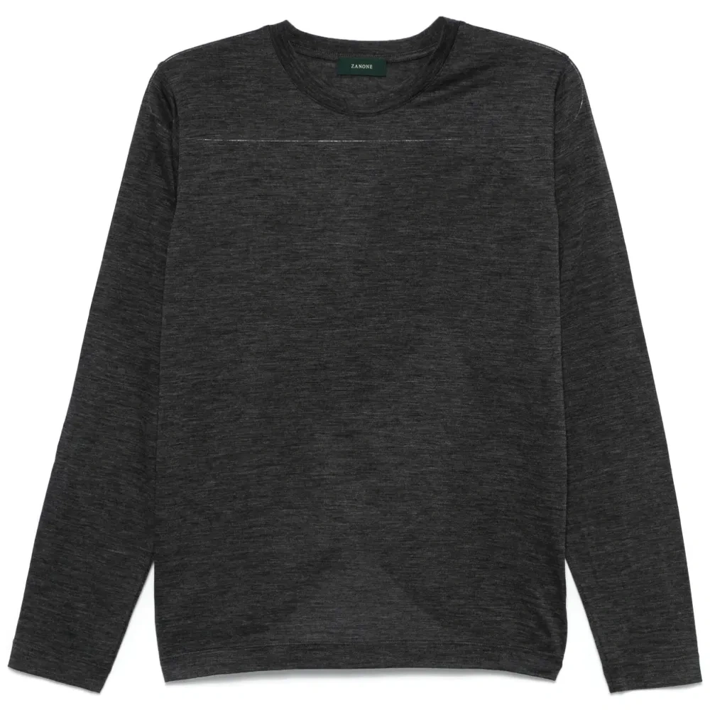 Футболка с круглым вырезом