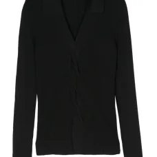 Свитер в рубчик