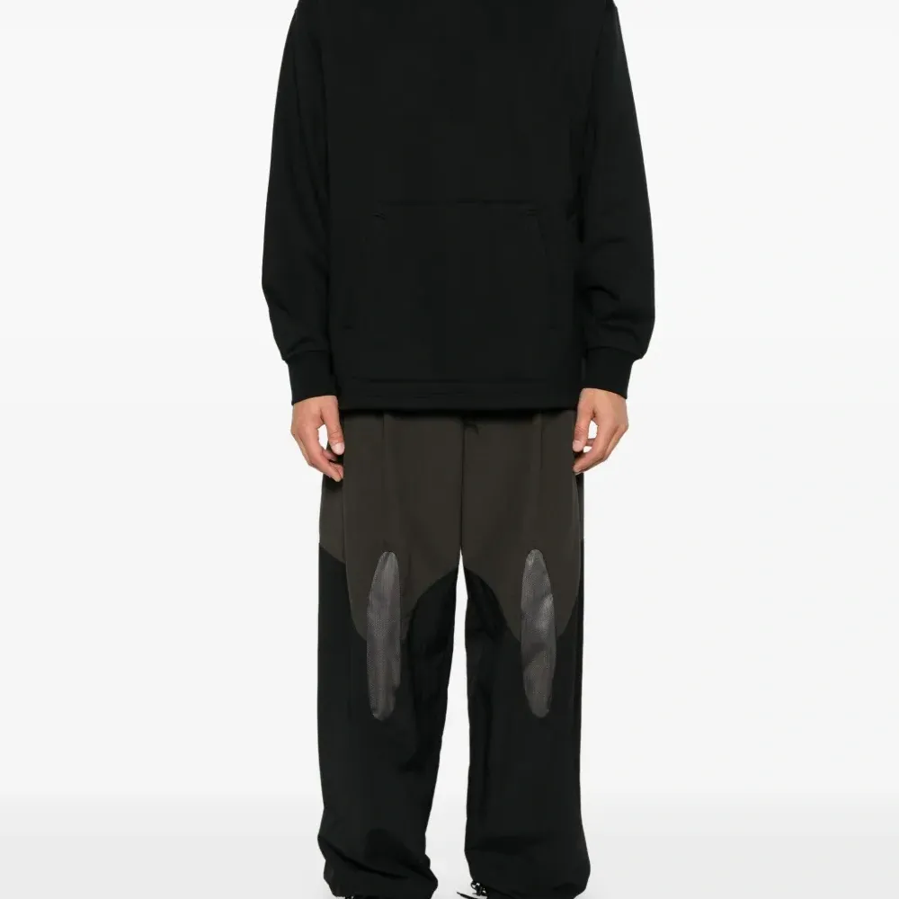 Толстовка с круглым вырезом