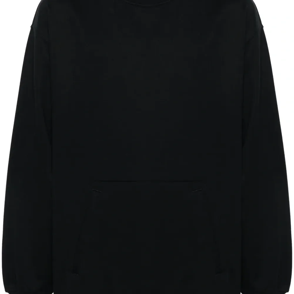 Толстовка с круглым вырезом